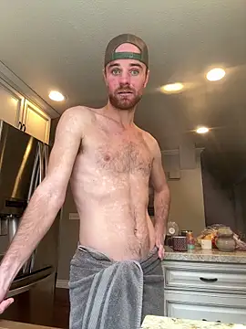 Snapshot of Powerbottomdom chatting on 02/20/26, 05:46 Powerbottomdom online show from 02/20/26, 05:46