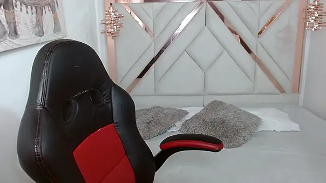 jackie tk online show from 03/25/26, 07:42