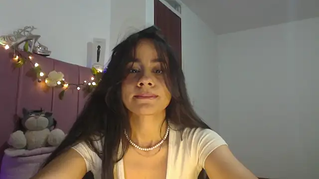 Snapshot of RebecaPalmer chatting on 02/26/26, 04:55 RebecaPalmer online show from 02/26/26, 04:55