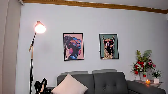 Snapshot of aria-voss chatting on 02/20/26, 01:11 aria-voss online show from 02/20/26, 01:11