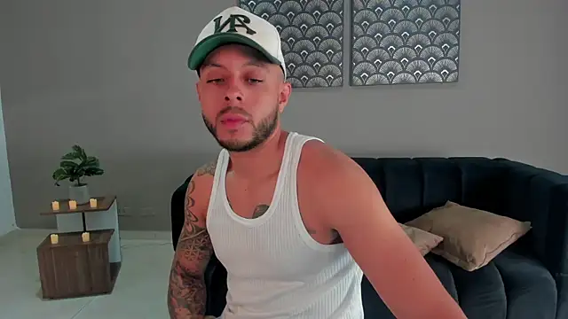 Snapshot of Daniel_kingx chatting on 02/20/26, 11:54 Daniel kingx online show from 02/20/26, 11:54