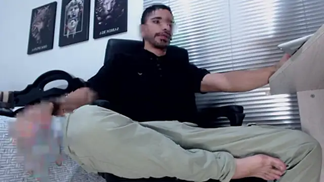 Kratoswolf online show from 04/08/26, 04:07