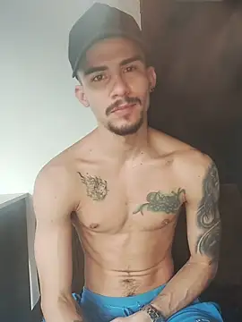 SharonTygaX online show from 04/15/26, 10:10