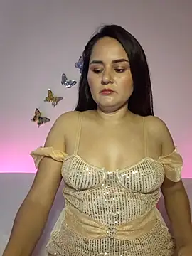 yissela92 online show from 03/28/26, 06:29