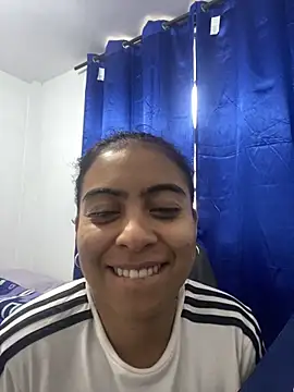 Snapshot of karla-hank chatting on 03/05/26, 12:56 karla-hank online show from 03/05/26, 12:56