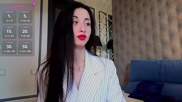 MiguelinaRasmuson online show from 05/08/26, 11:04