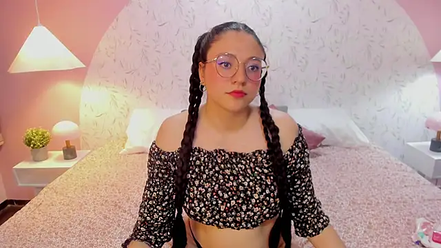 Angelie Rosebrm online show from 03/03/26, 12:17