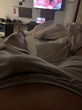 charles23xavier25 online show from 04/23/26, 12:45