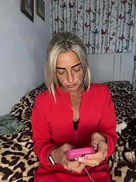 ScarlettGold  online show from 03/27/26, 01:33