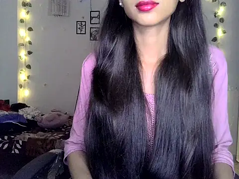 SIKSHA SINGH online show from 05/27/26, 03:14