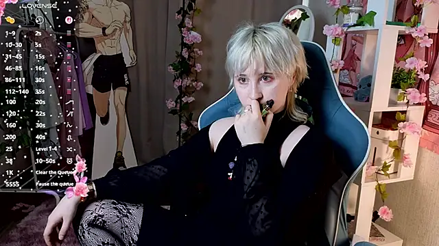 May leaf online show from 02/20/26, 03:14