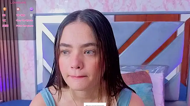 LittleeSara18 online show from 05/15/26, 11:06