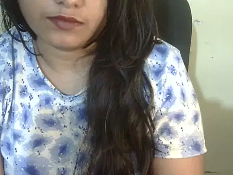 Aniya Hazel online show from 03/05/26, 10:28