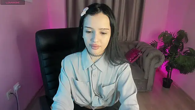 CamillaStars online show from 03/02/26, 01:51