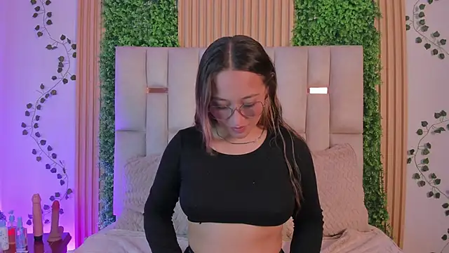 Kitty Milk nm online show from 04/16/26, 04:41