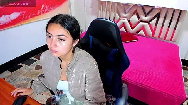 angell cooper8 online show from 04/15/26, 12:23