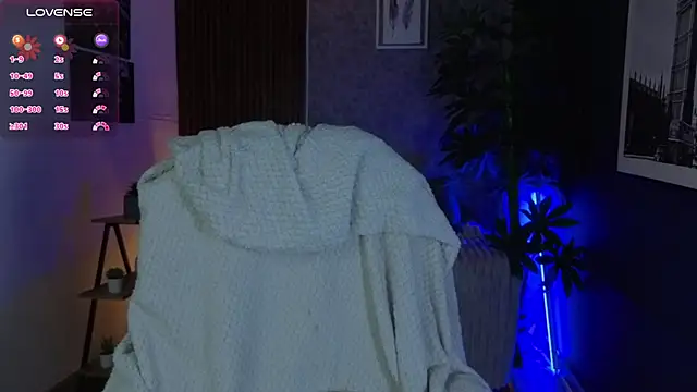 SophyAdams online show from 03/31/26, 08:09