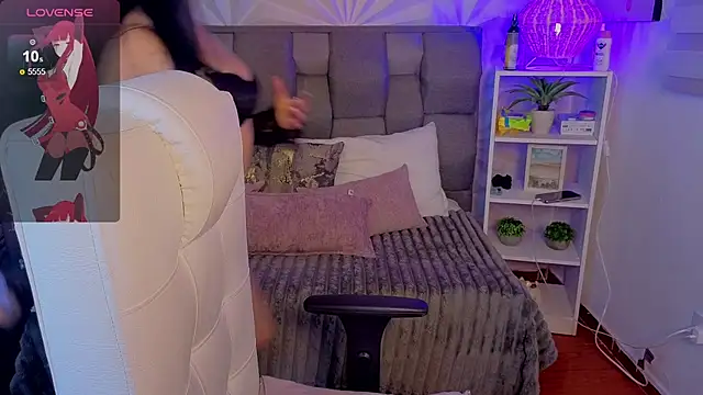 SophyAdams online show from 05/28/26, 04:54