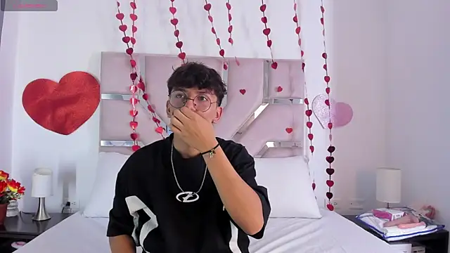 Snapshot of Angel_Lux chatting on 02/26/26, 07:35 Angel Lux online show from 02/26/26, 07:35