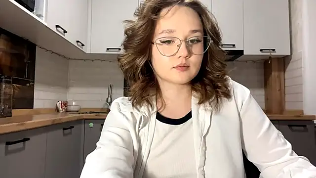 Snapshot of AinaSmith chatting on 02/28/26, 10:38 AinaSmith online show from 02/28/26, 10:38