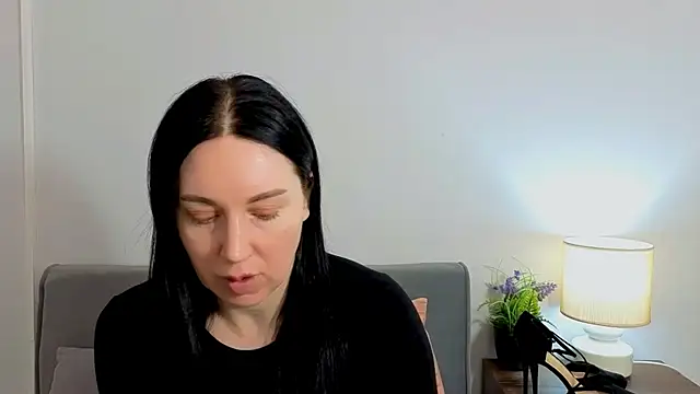 MiaFair online show from 03/19/26, 04:22