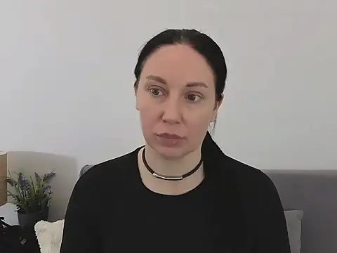 MiaFair online show from 05/19/26, 03:18