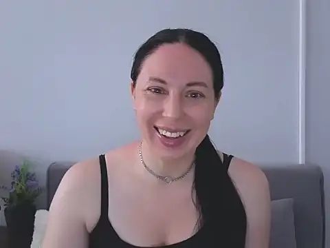 MiaFair online show from 05/29/26, 03:10