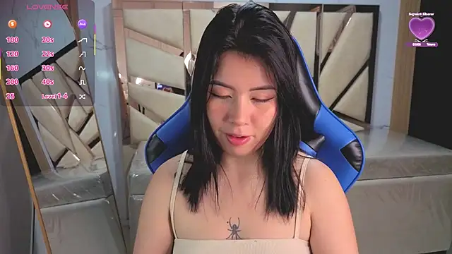 Kylia a online show from 07/14/26, 01:39