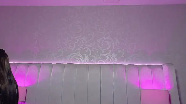 Snapshot of Emily__Stef chatting on 07/01/26, 11:56 Emily Stef online show from 07/01/26, 11:56