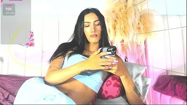 VelvetEstefa online show from 03/24/26, 11:54