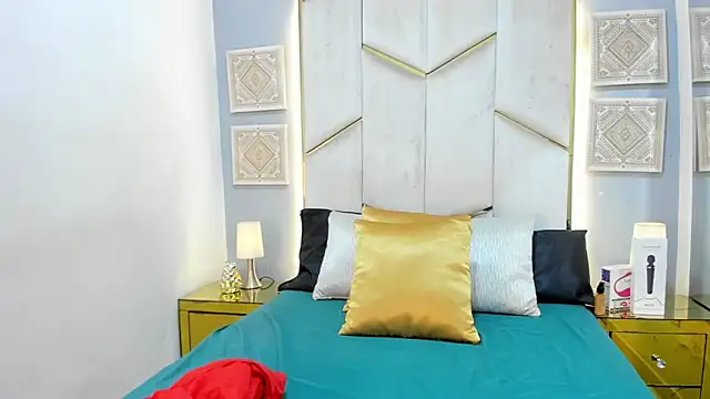 Snapshot of KarinaaCoxx chatting on 02/24/26, 01:09 KarinaaCoxx online show from 02/24/26, 01:09