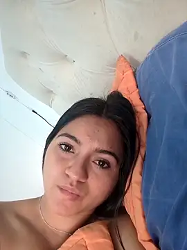 DulceCaroX online show from 03/13/26, 07:42