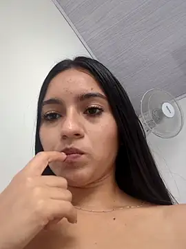 DulceCaroX online show from 07/14/26, 02:12