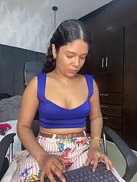 Miaafoxx   online show from 03/12/26, 07:31