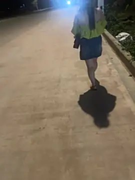 zhuendong000001 online show from 03/16/26, 12:09