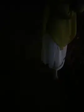 zhuendong000001 online show from 03/25/26, 02:23