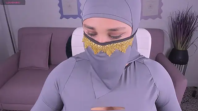 Snapshot of Samira_Zayd chatting on 02/23/26, 03:48 Samira Zayd online show from 02/23/26, 03:48