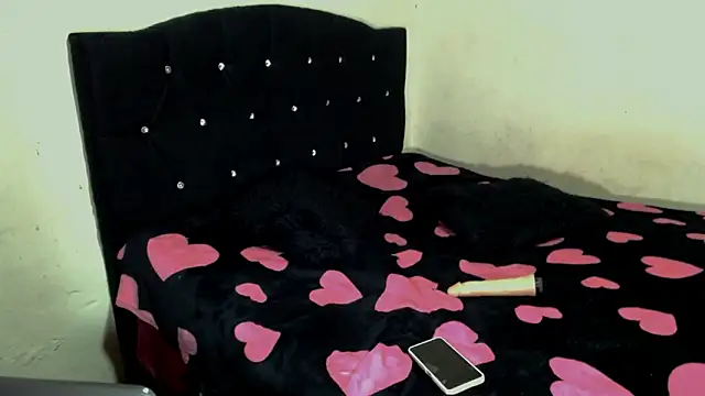 MonieeDolly online show from 03/17/26, 11:19