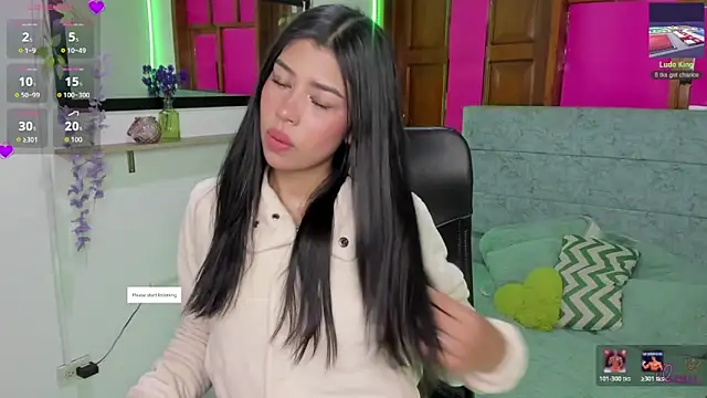 Aysha winxs online show from 04/04/26, 03:16