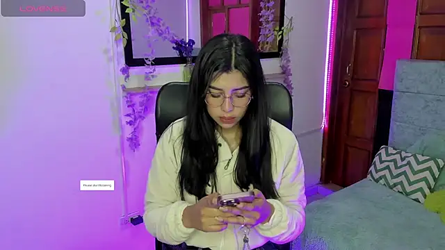 Aysha winxs online show from 04/18/26, 03:43