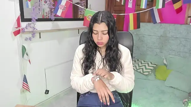 Aysha winxs online show from 07/03/26, 03:35
