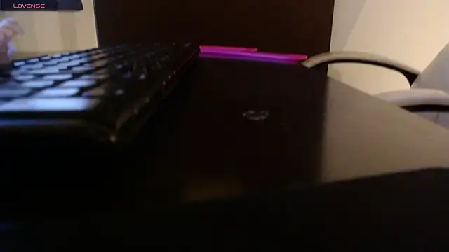 Snapshot of velvet_o chatting on 02/21/26, 03:07 velvet o online show from 02/21/26, 03:07