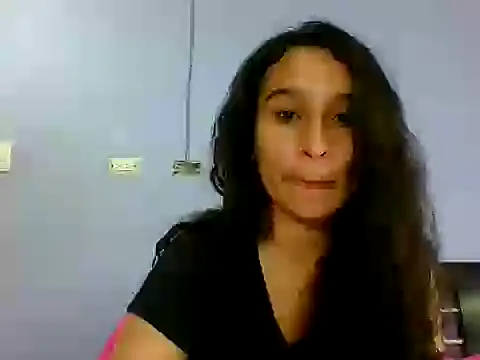 scarlettscottx  online show from 04/25/26, 08:06