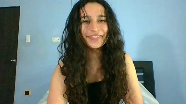 Snapshot of scarlettscottx_ chatting on 07/03/26, 03:24 scarlettscottx online show from 07/03/26, 03:24