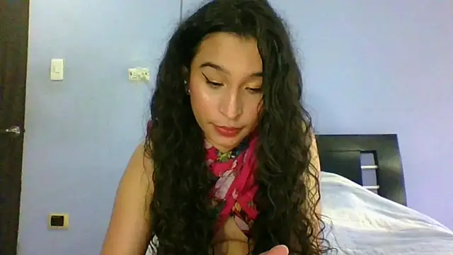 Snapshot of scarlettscottx_ chatting on 07/03/26, 08:15 scarlettscottx online show from 07/03/26, 08:15
