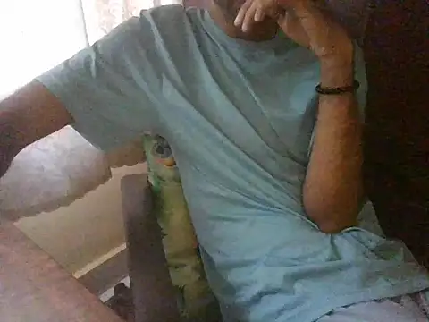 Snapshot of sub_slave_indi chatting on 11/05/25, 02:44 sub slave indi online show from 11/05/25, 02:44