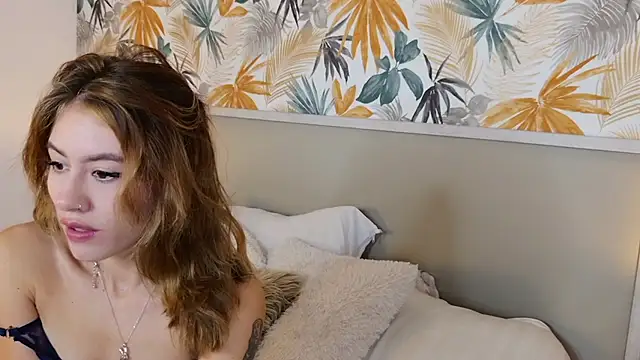 SuzannaMurr online show from 03/05/26, 08:43