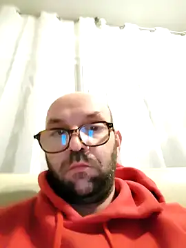 Snapshot of Florent1307 chatting on 02/20/26, 09:04 Florent1307 online show from 02/20/26, 09:04