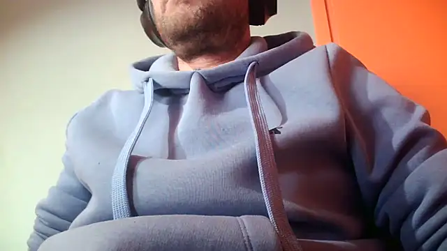 truble78 online show from 04/28/26, 05:18