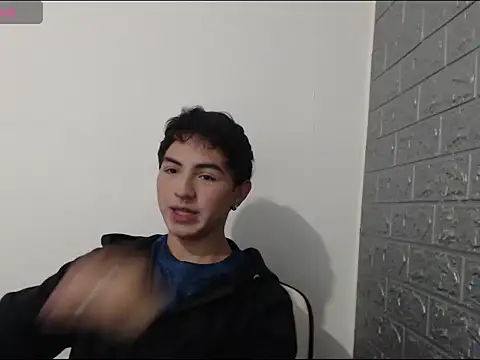 Snapshot of crissfer1 chatting on 02/25/26, 08:18 crissfer1 online show from 02/25/26, 08:18